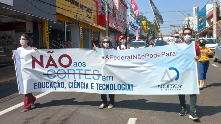 RETRO 2022 | A luta deve ser solidária e unificada. Relembre nossas principais ações